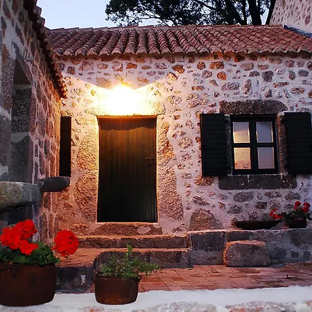 Nyaraló Stone House Varos Starigrad-Paklenica