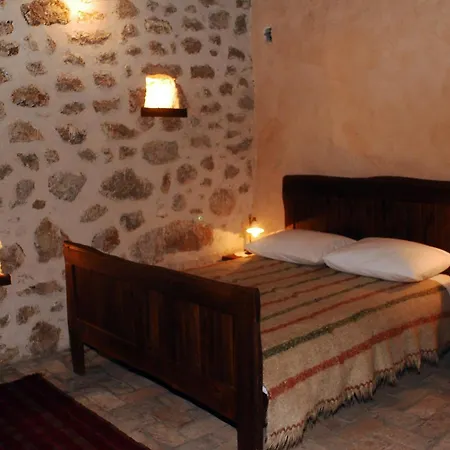 Stone House Varos Casa de Férias